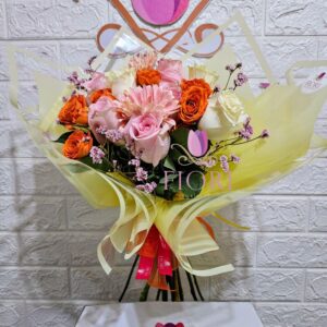 B-18 Bouquet Rosas, Minirosas & Gerbera