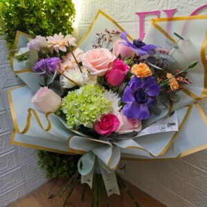B-21 Bouquet Floral Mix