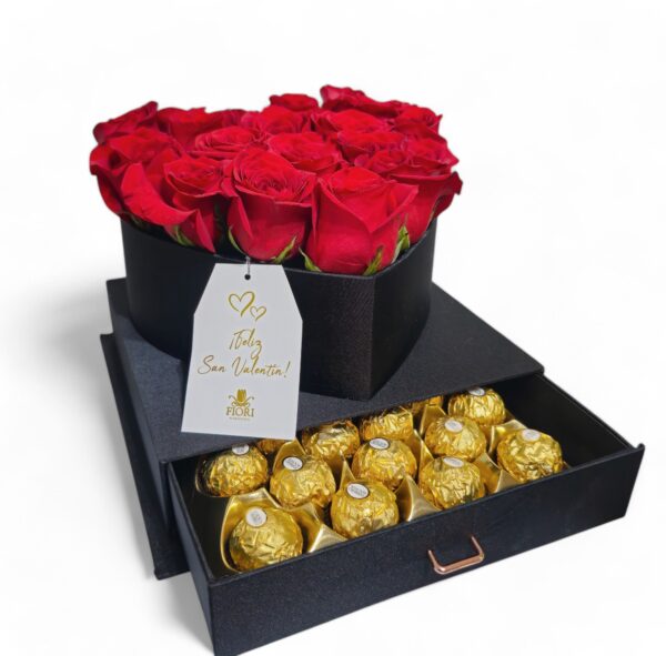 S-9 Caja de lujo con Corazón, 18 Rosas & Chocolates Ferrero.