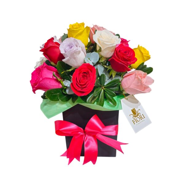 C-18 Diseño Rosas Premium, Follajes en Caja & Moño. - Image 2